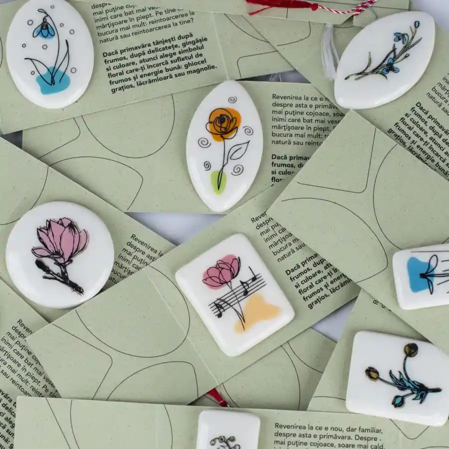 set de mărțișoare Floral / brosa (11 buc)